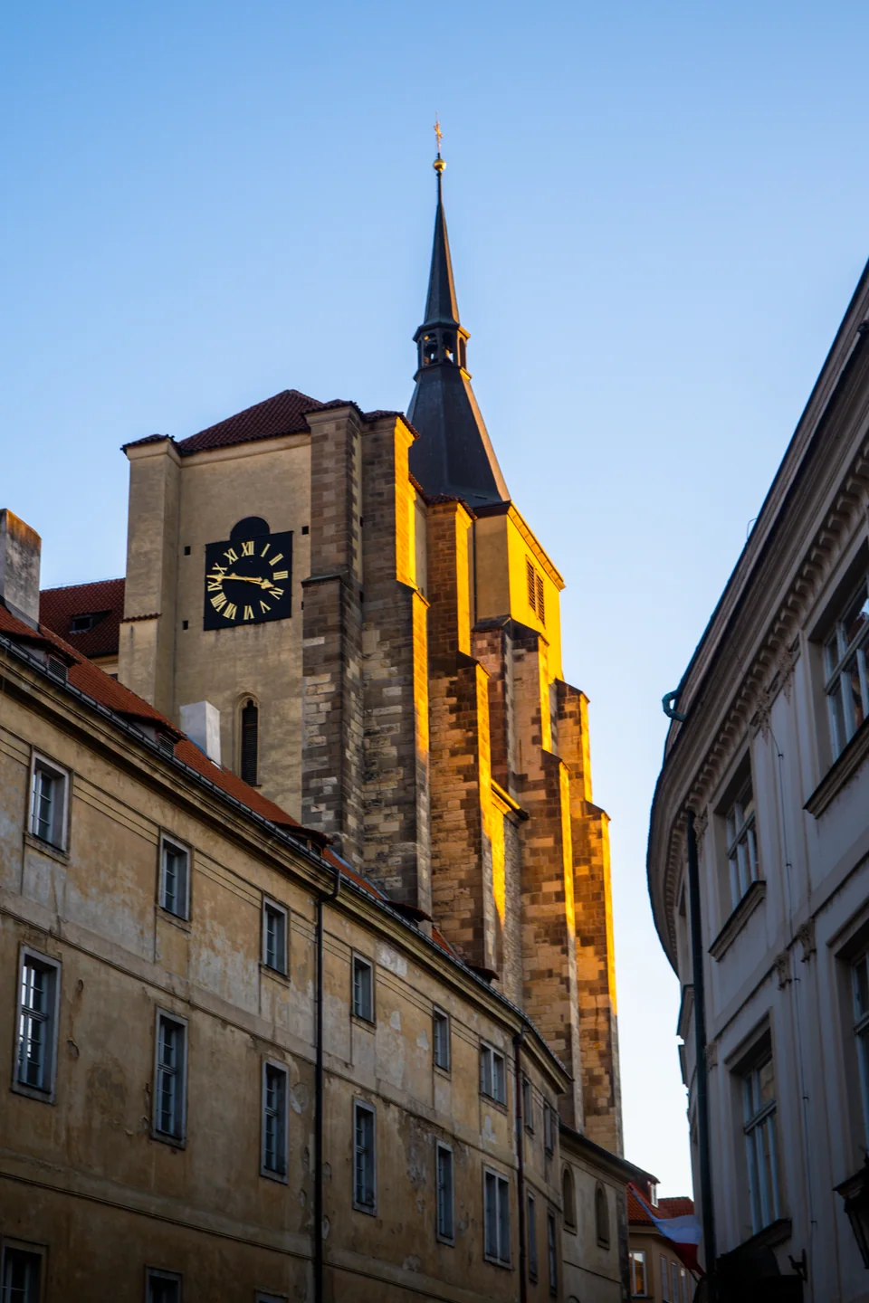 14-706.jpg